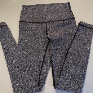 Lulu high rise leggings, full length, size 4